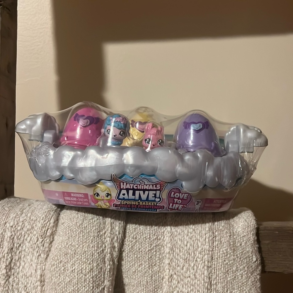 New hatchimals alive spring basket